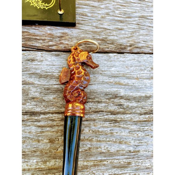 Vintage Midcentury Brush/Shoehorn wall Hanging Seahorse Handles - Picture 10 of 11